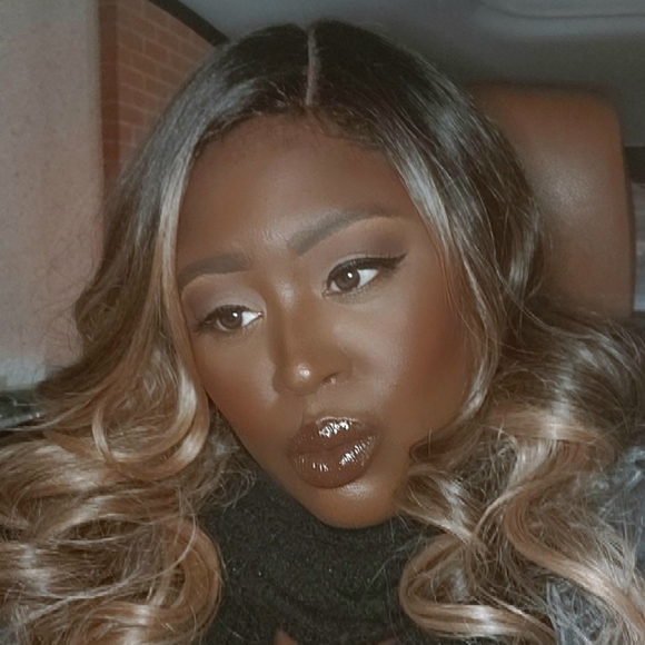 Freetress Equal Synthetic Wig: Valentino in the color 🔥Hot Choco☕️ - Picture 7 of 8